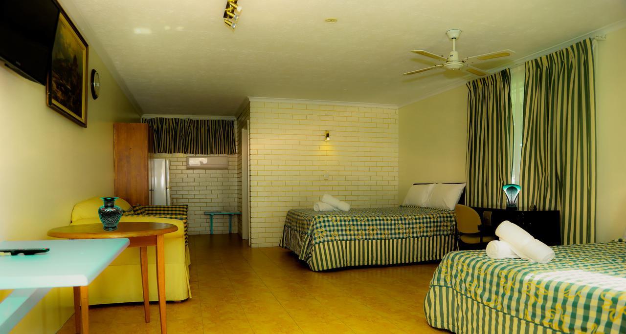 Queenslander Motel 골드코스트 외부 사진