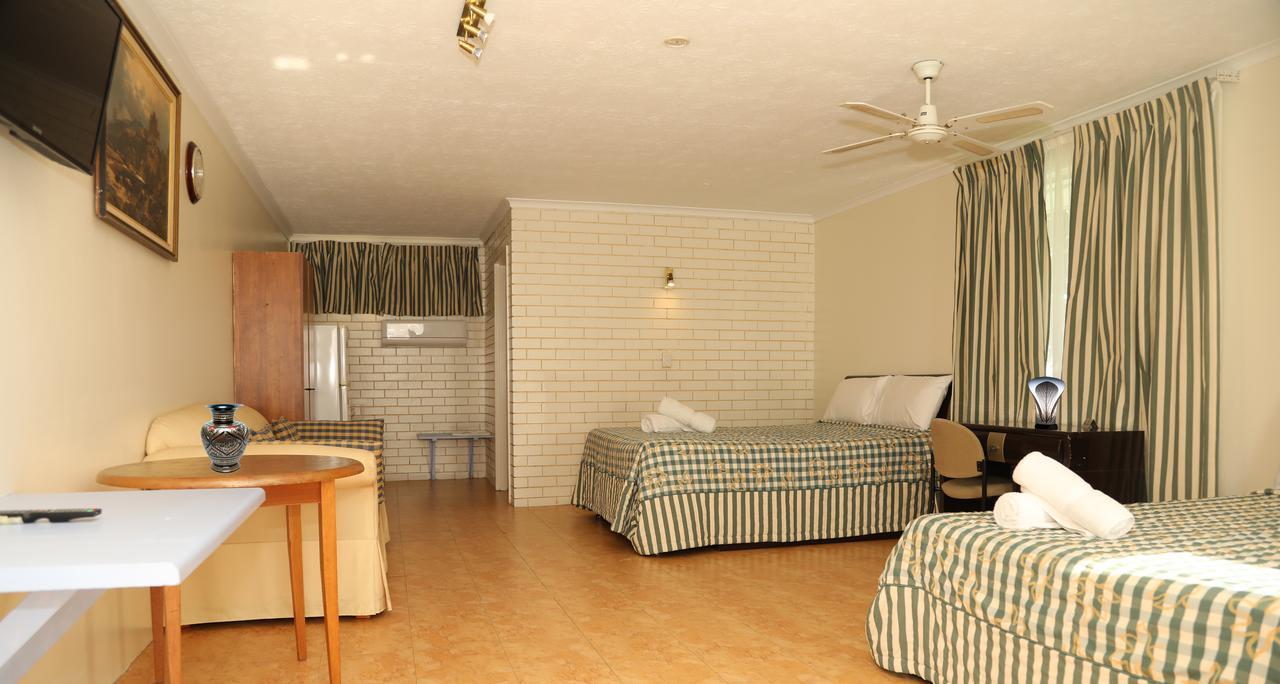 Queenslander Motel 골드코스트 외부 사진