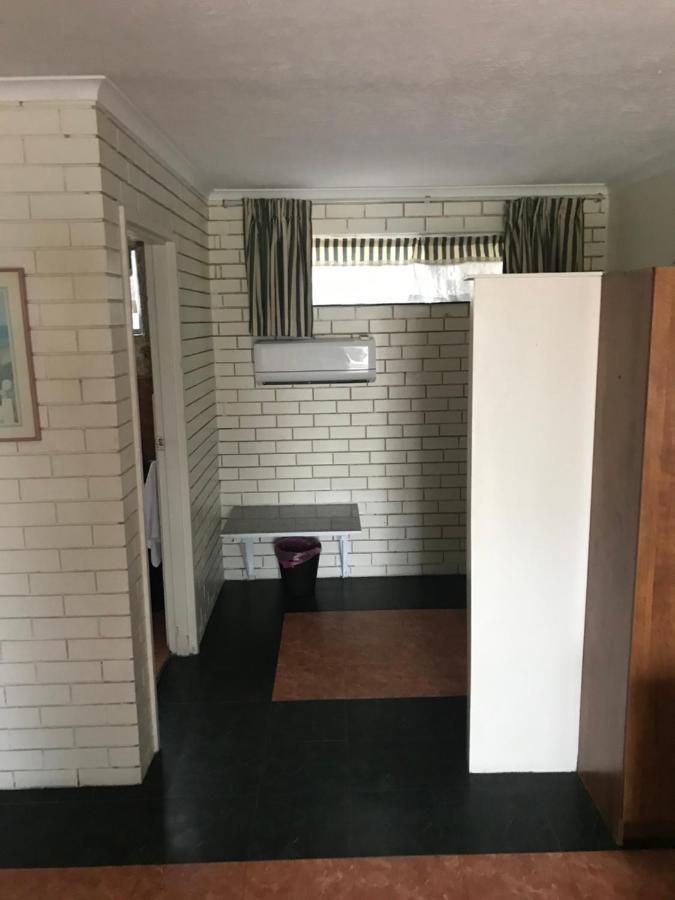 Queenslander Motel 골드코스트 외부 사진